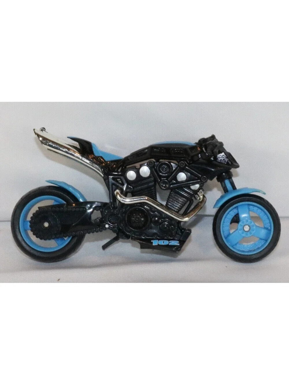Hot Wheels 2010 Street Power X-Blade V3135  Loose Car Motorcycle Moto Toy